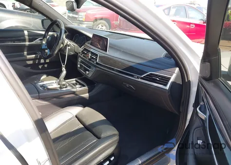 2019 BMW 750I z USA, uszkodzony, nr VIN WBA7F0C5XKGM25771